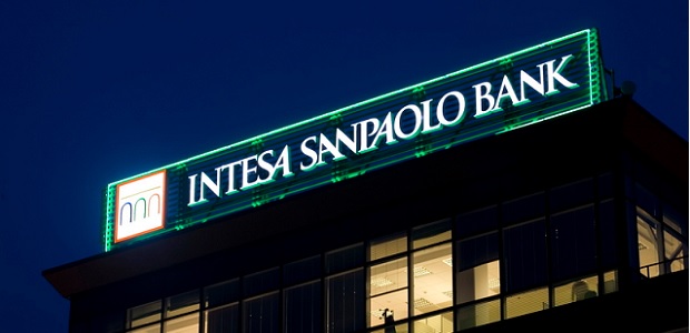 Intesa Sanpaolo completa l’acquisizione di First Bank.